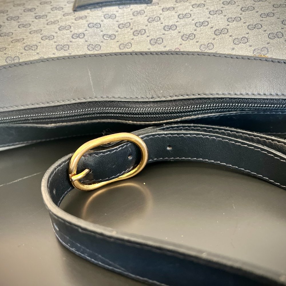 Gucci GG Vintage Hobo in Micro Monogram Canvas Navy/Gray - Picture 8 of 13